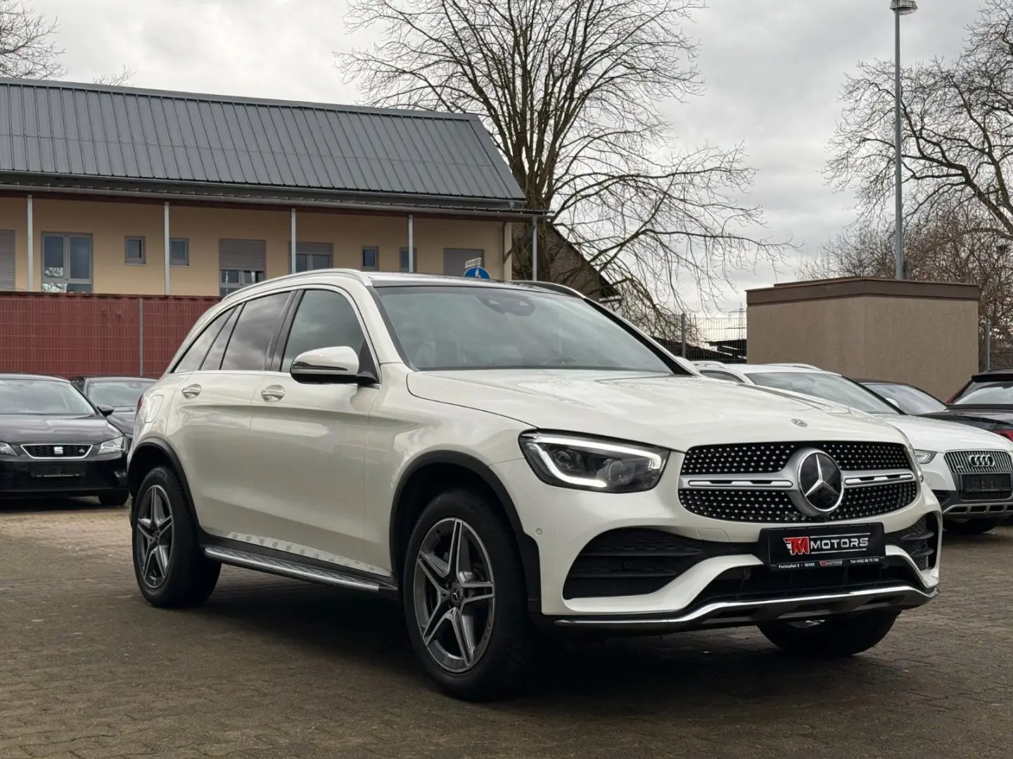 GLC 300 AMG VIRTUAL COCKPIT/360°/BURMEISTER/SHZ