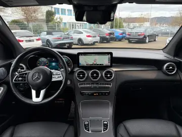 GLC 300 AMG VIRTUAL COCKPIT/360°/BURMEISTER/SHZ