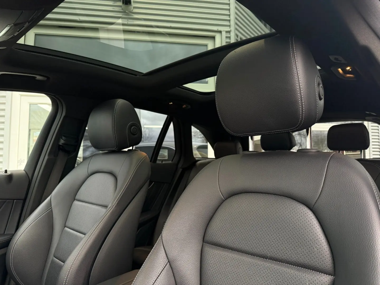 GLC 300 AMG VIRTUAL COCKPIT/360°/BURMEISTER/SHZ