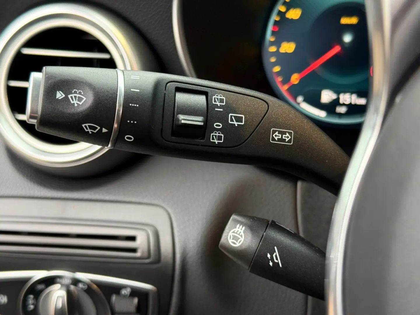 GLC 300 AMG VIRTUAL COCKPIT/360°/BURMEISTER/SHZ