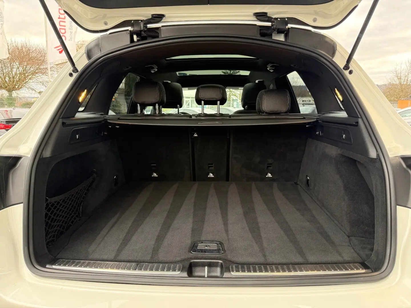 GLC 300 AMG VIRTUAL COCKPIT/360°/BURMEISTER/SHZ