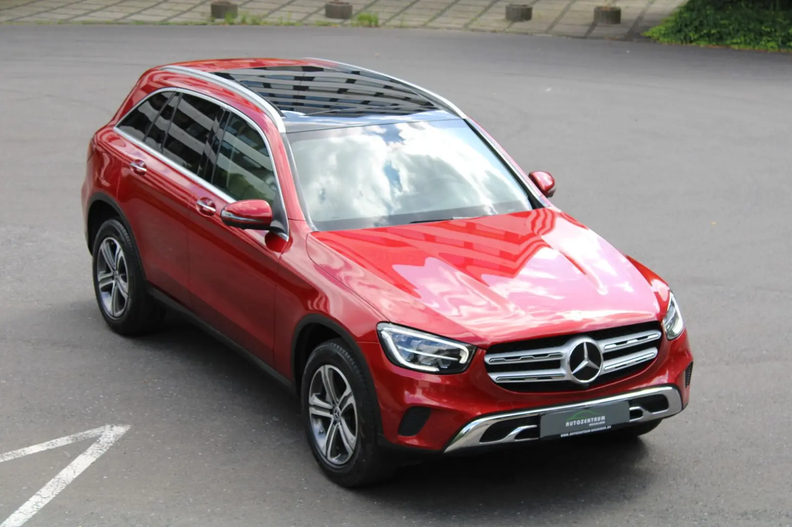 GLC 300 Keyless/Panorama/Kamera/Leder/Carplay