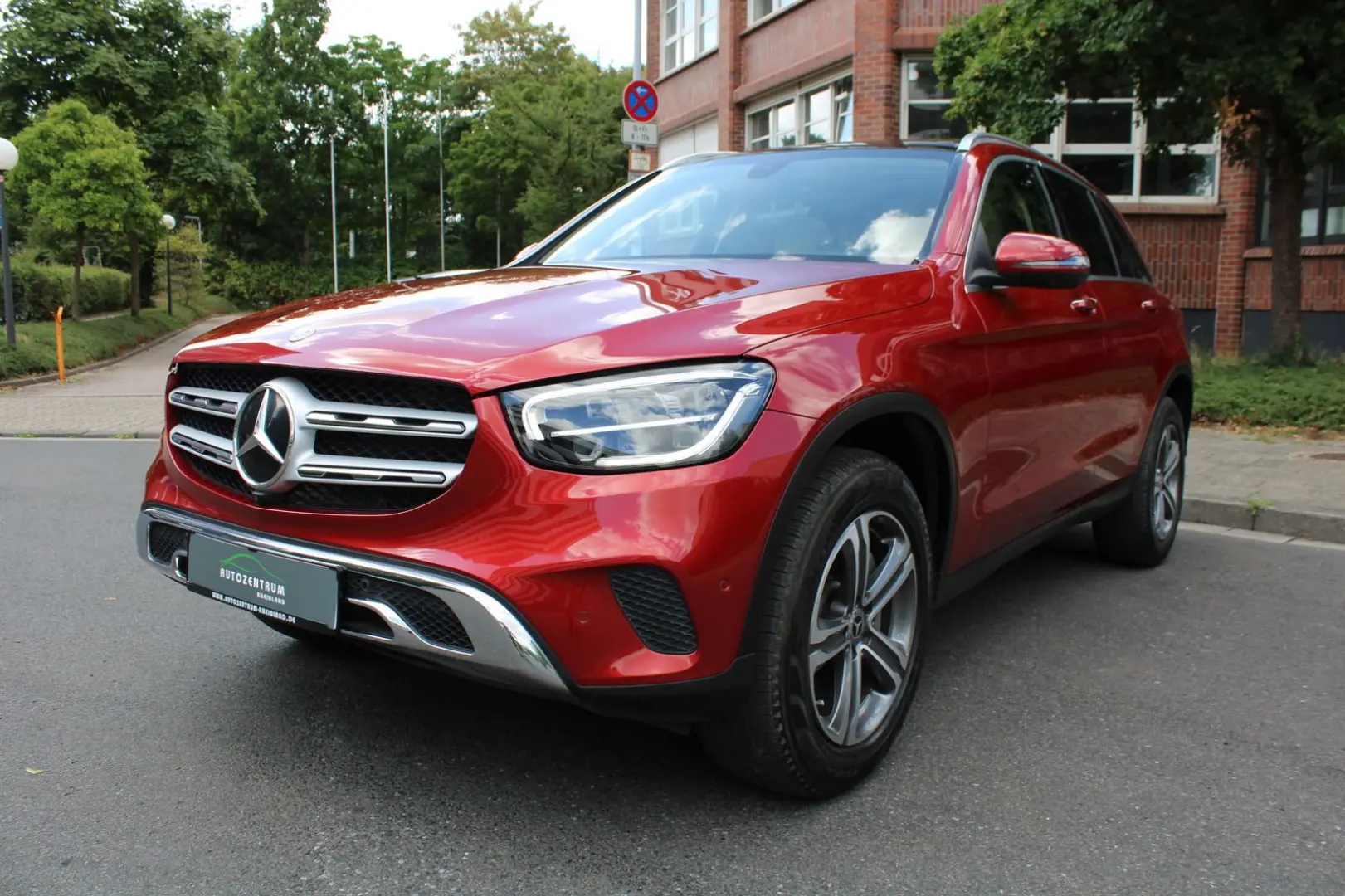 GLC 300 Keyless/Panorama/Kamera/Leder/Carplay