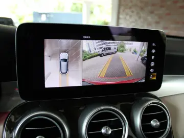GLC 300 Keyless/Panorama/Kamera/Leder/Carplay