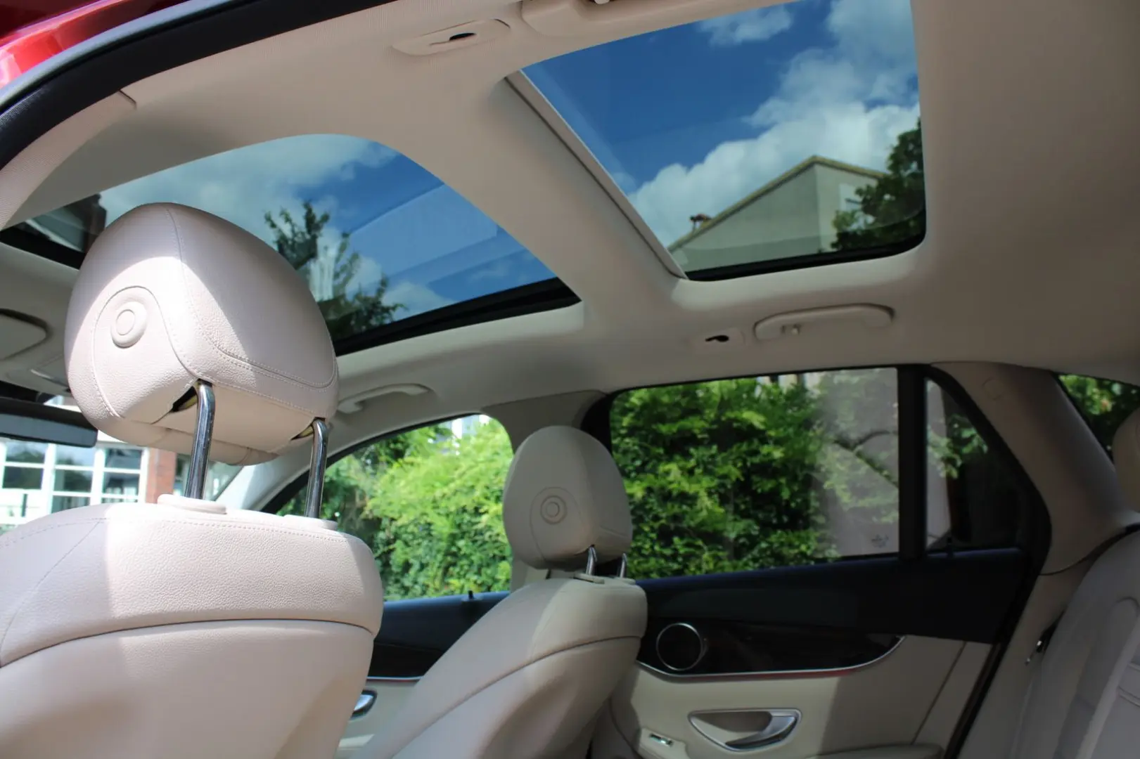 GLC 300 Keyless/Panorama/Kamera/Leder/Carplay