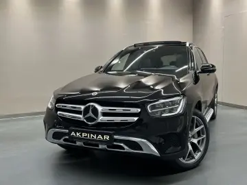 GLC300 e 4M  PANO BURMESTER 360  KEYLESS DISTR.