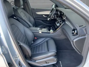 GLC 300 e AMG-Line 4Matic 9G-Tronic
