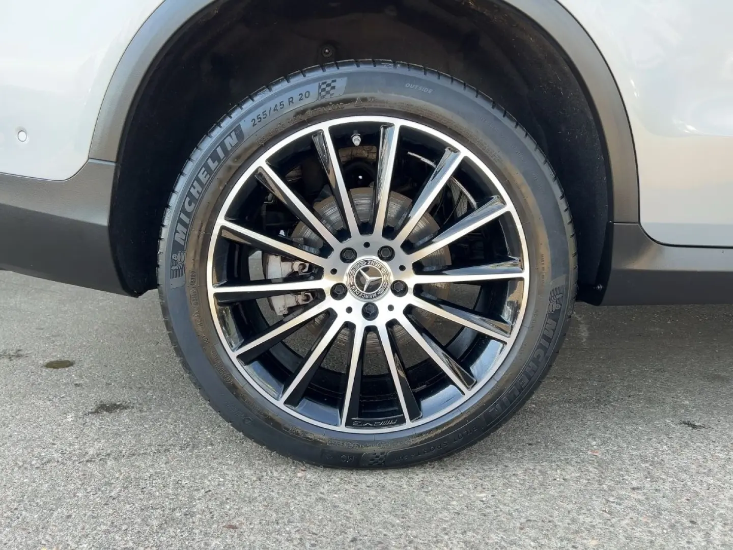 GLC 300 e AMG-Line 4Matic 9G-Tronic
