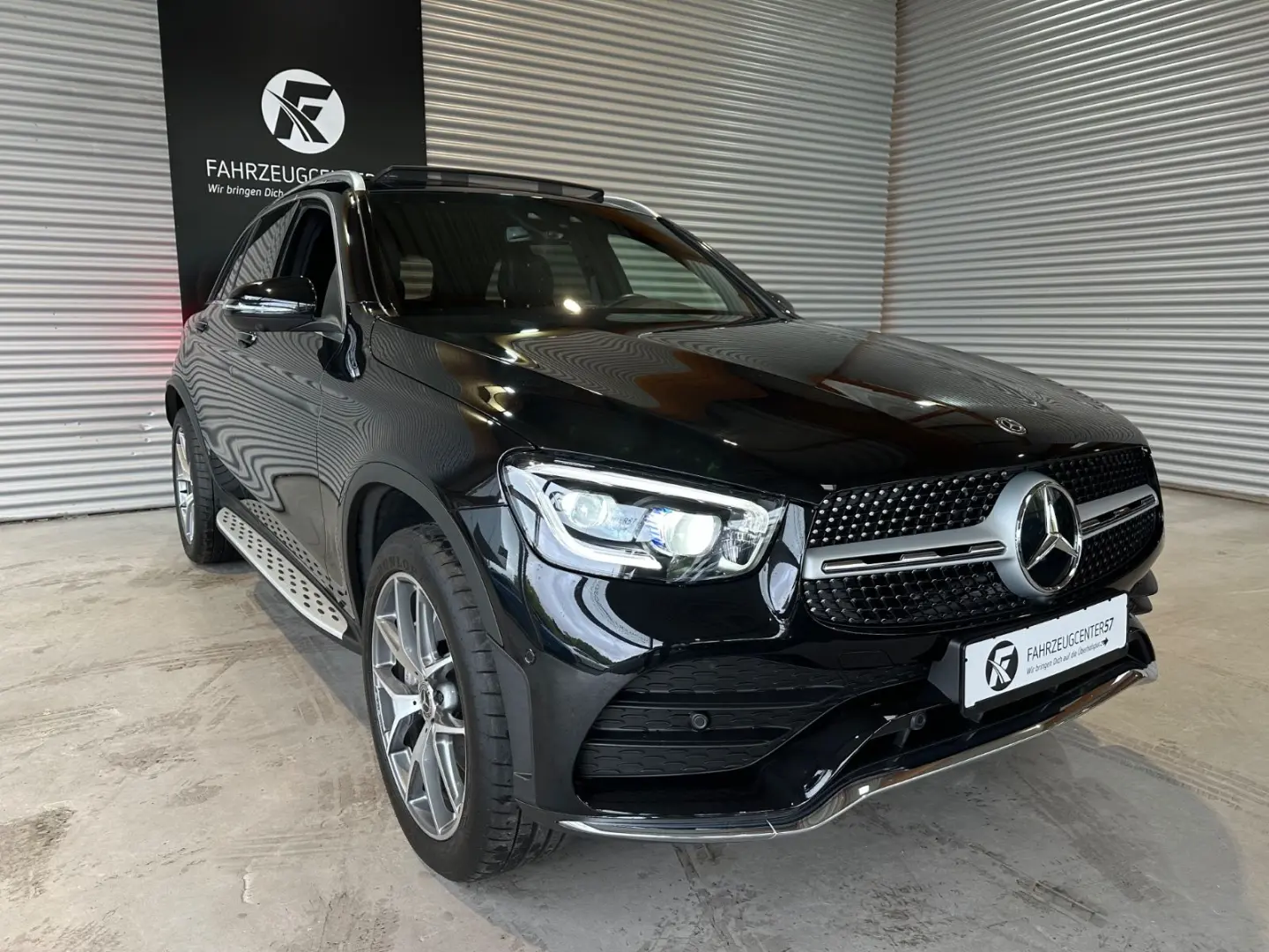 GLC 300 4MATIC/360°/BURMESTER/PANO/CARPLAY