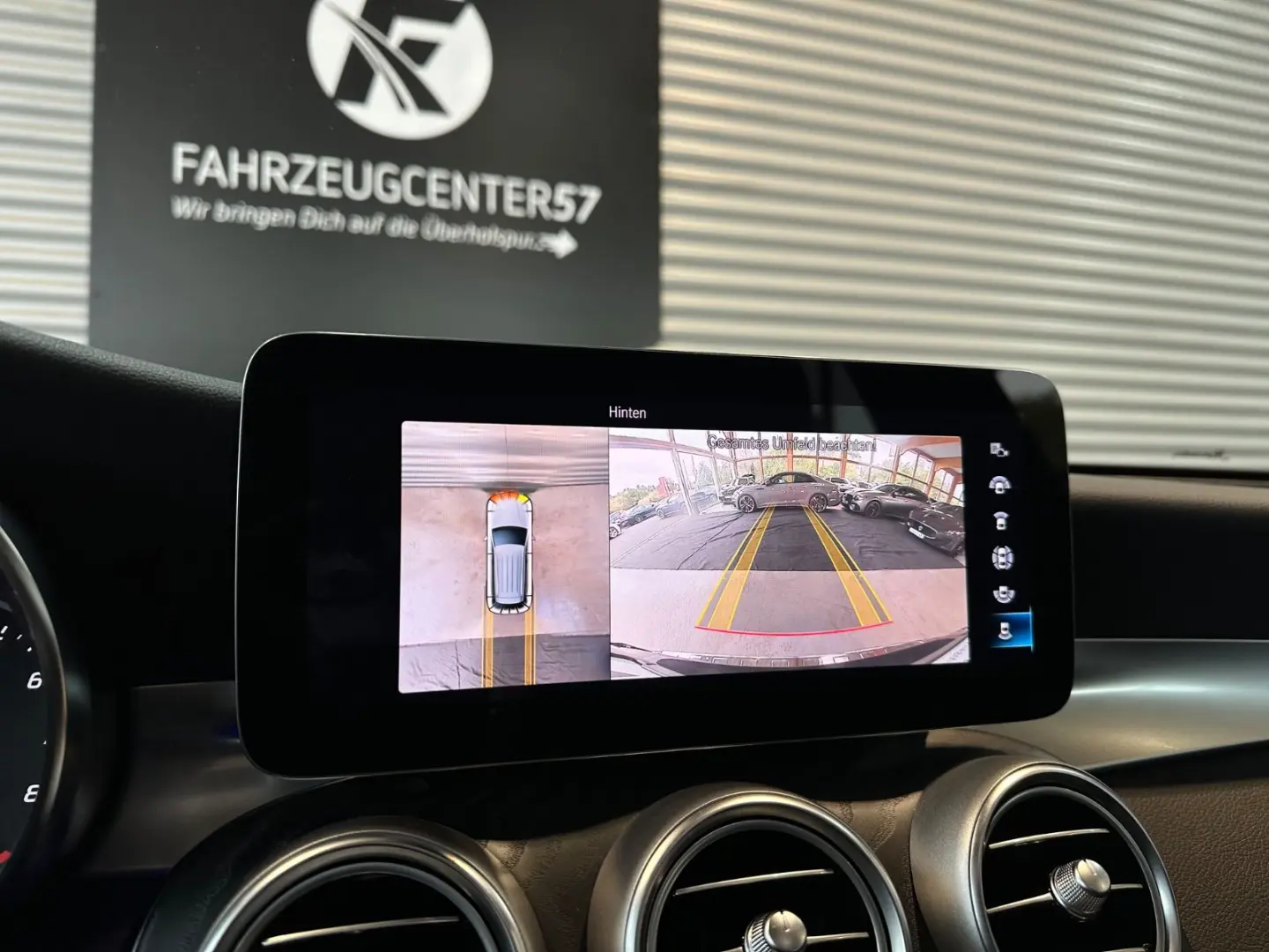 GLC 300 4MATIC/360°/BURMESTER/PANO/CARPLAY
