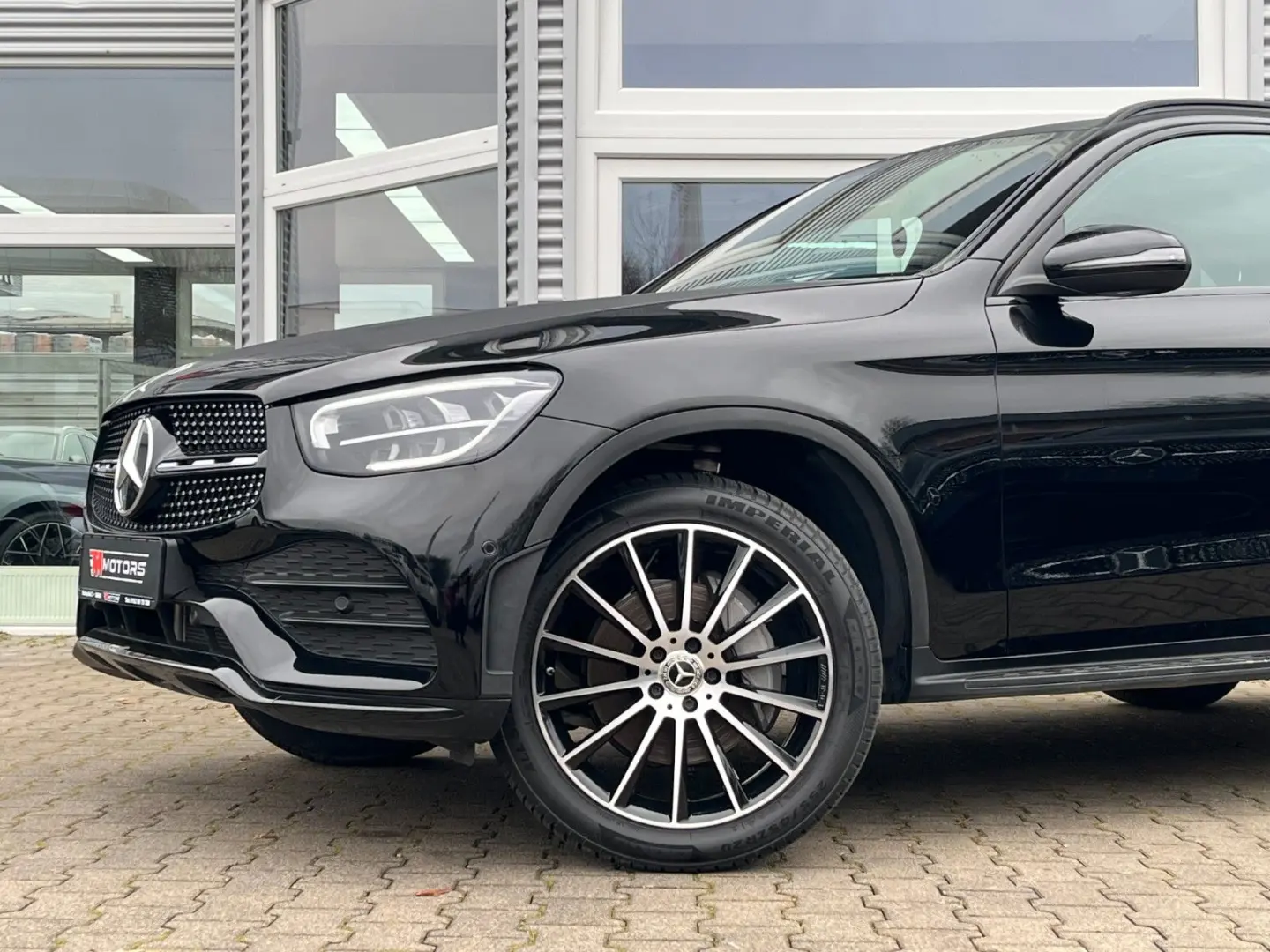 GLC 300 4 MATIC AMG