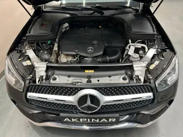 GLC300 de 9G 4M *AMG LINE*PANO*BURMESTER*AHK*360