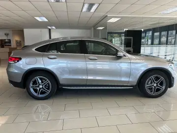 GLC 400 d 4M Coupe *BURM-HEAD-UP-360-SCHIEB-AMG*