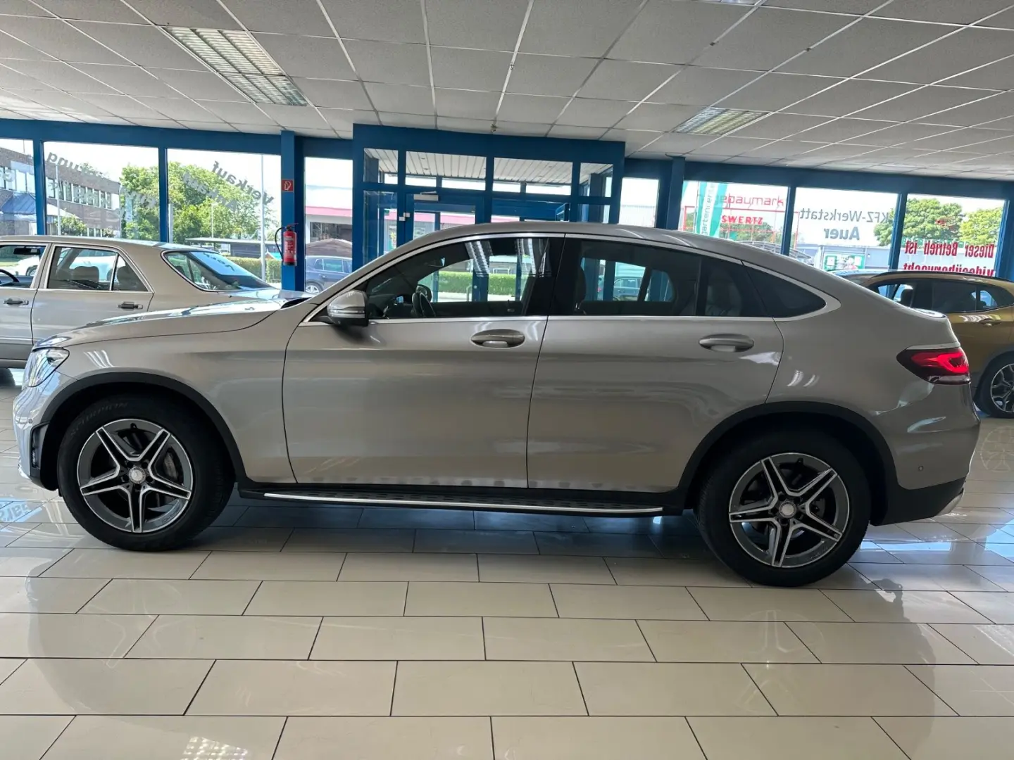 GLC 400 d 4M Coupe *BURM-HEAD-UP-360-SCHIEB-AMG*