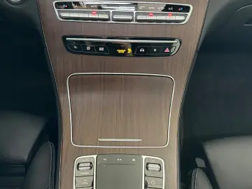 GLC 400 d 4M Coupe *BURM-HEAD-UP-360-SCHIEB-AMG*