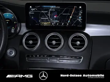 GLC 400 d 4M AMG NIGHT PANO AHK HUD DISTRO LED