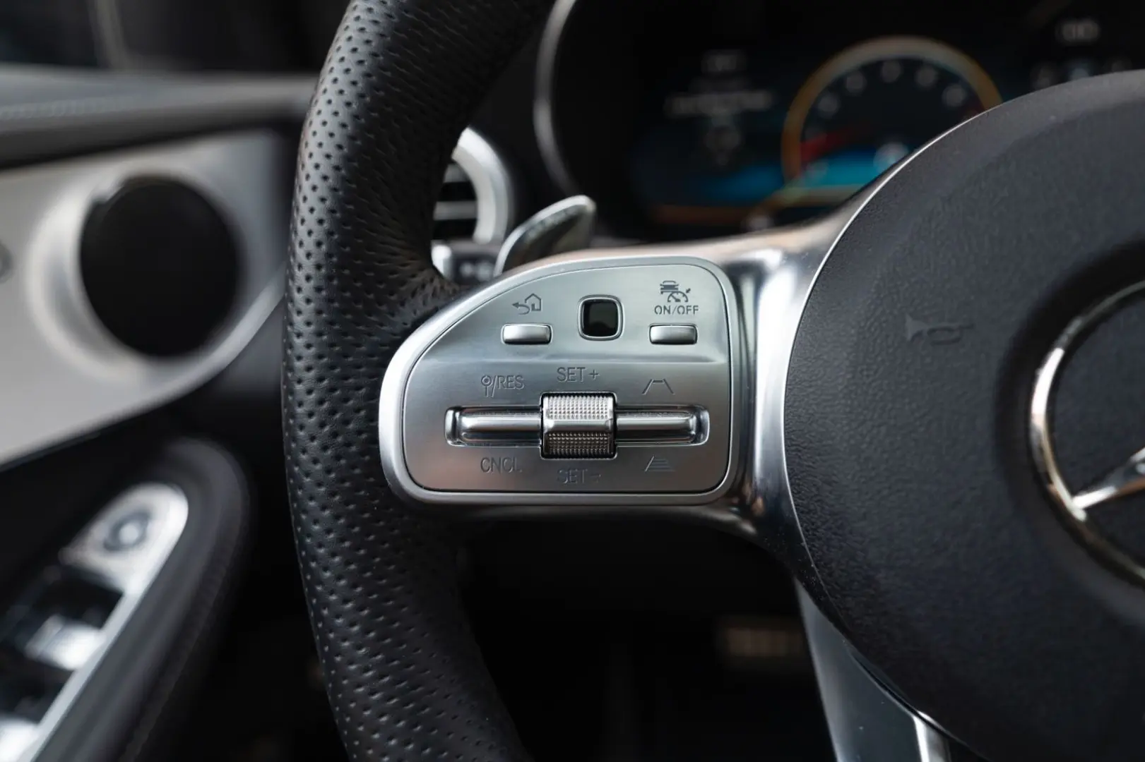 GLC 43 4MATIC AMG Head Up ACC 360 Pano Led Navi