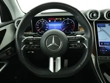 GLC 300 d 4M AMG*Pano*Airmatic*Memory*Digi-Light