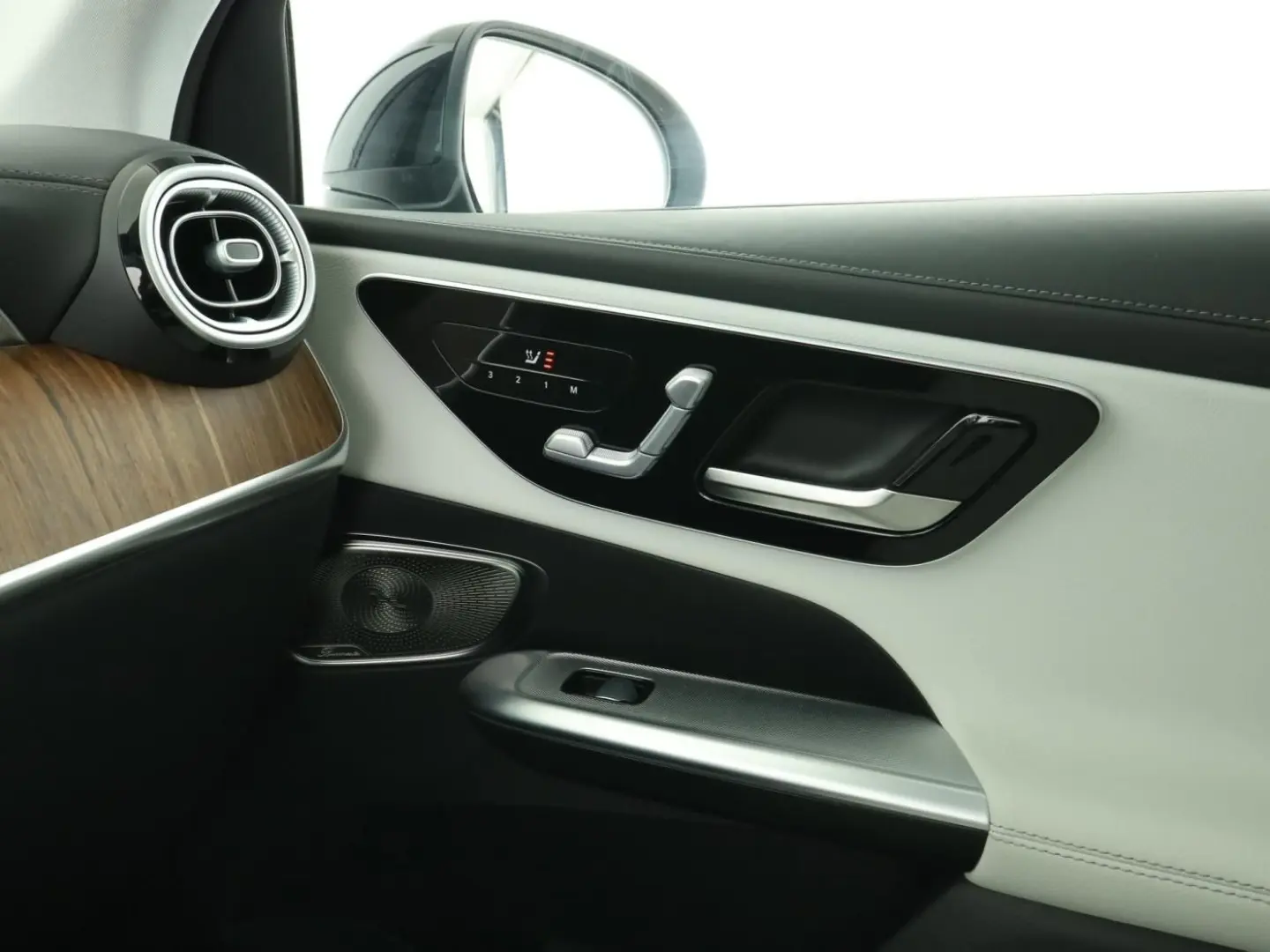 GLC 300 d 4M AMG*Pano*Airmatic*Memory*Digi-Light