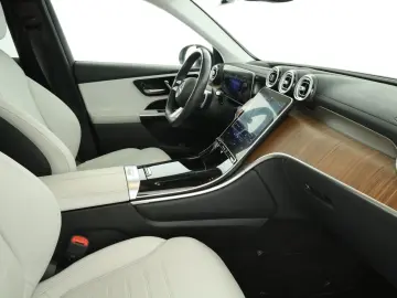 GLC 300 d 4M AMG*Pano*Airmatic*Memory*Digi-Light