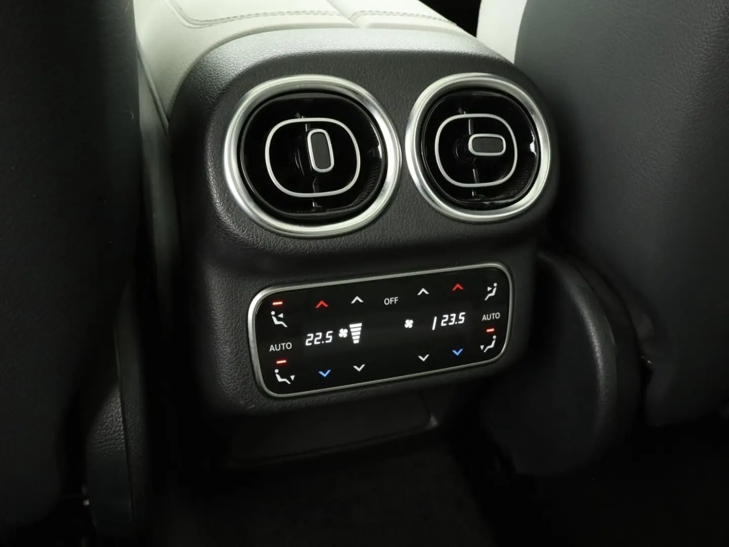 GLC 300 d 4M AMG*Pano*Airmatic*Memory*Digi-Light
