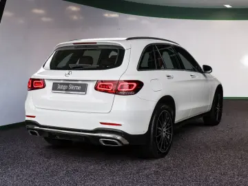 GLC 400 d 4M AMG Line AHK Distr. LED Pano HUD Na