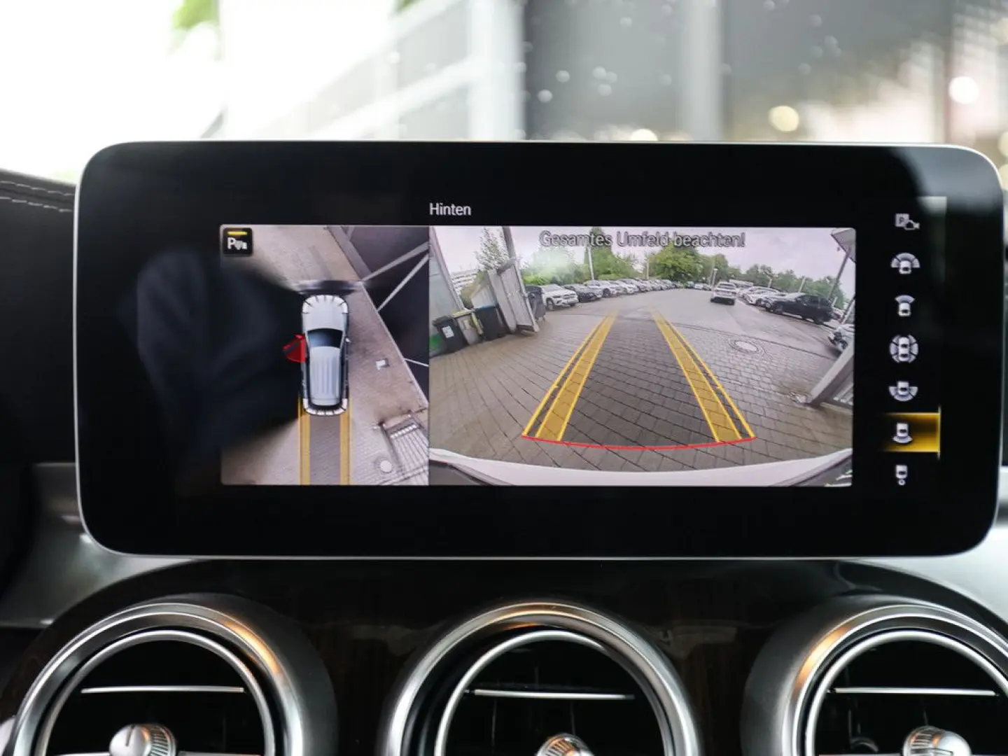 GLC 400 d 4M AMG Line AHK Distr. LED Pano HUD Na