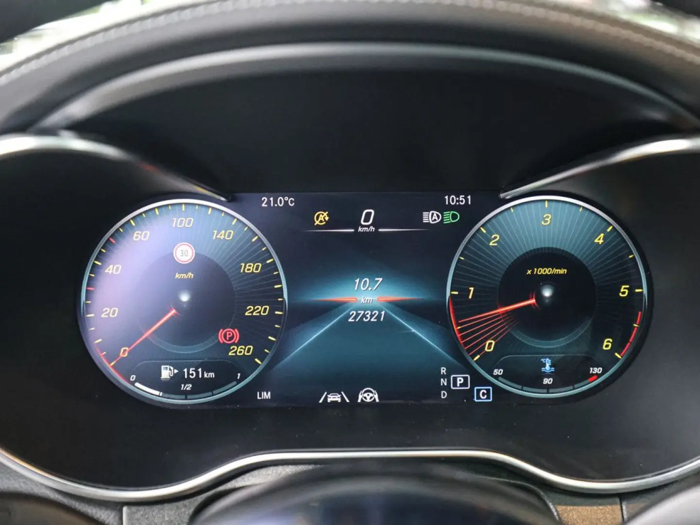 GLC 400 d 4M AMG Line AHK Distr. LED Pano HUD Na