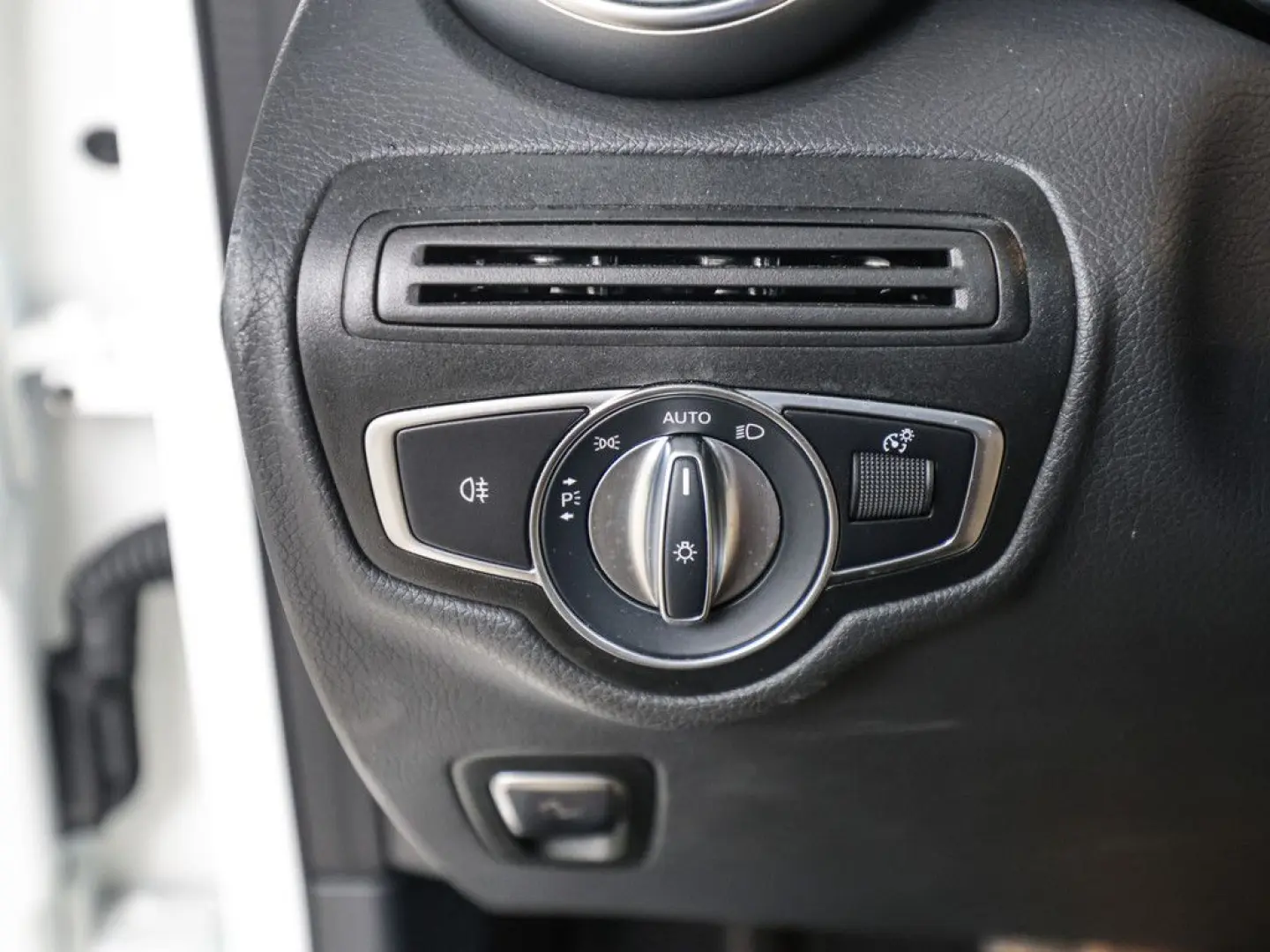 GLC 400 d 4M AMG Line AHK Distr. LED Pano HUD Na