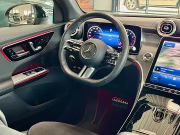 GLC 300 4M AMG Night Pano Memory 360°-K AHK KEYL
