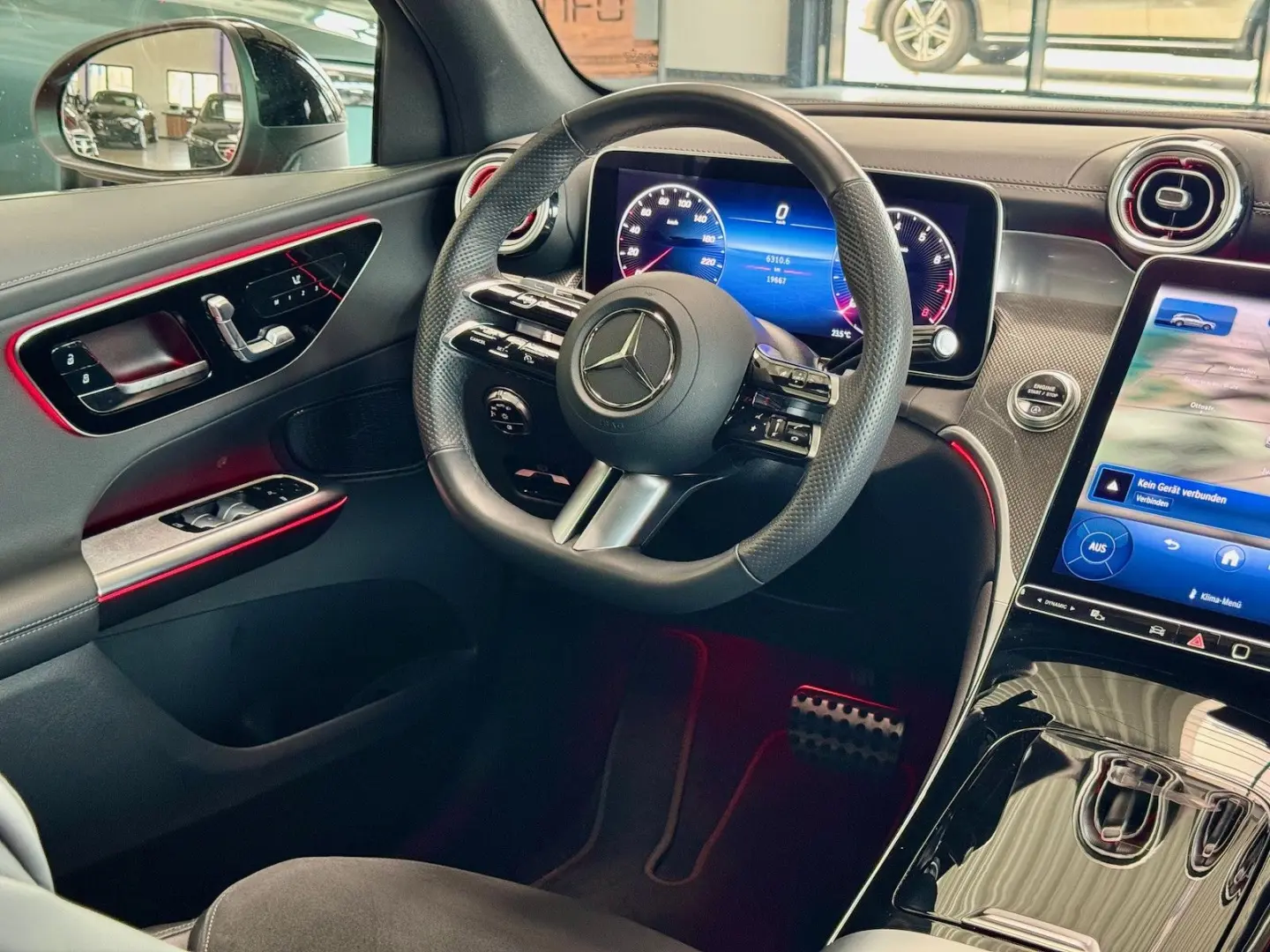 GLC 300 4M AMG Night Pano Memory 360°-K AHK KEYL