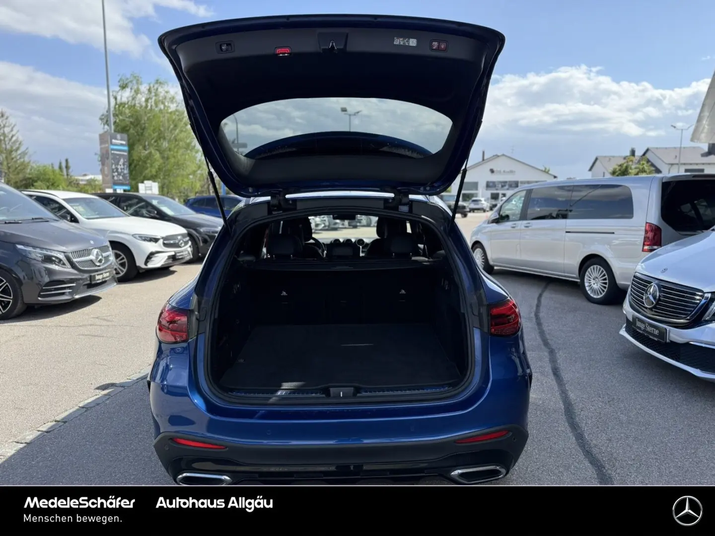 GLC 300 d 4M AMG Airmatic LEDER AHK Standh. NP91