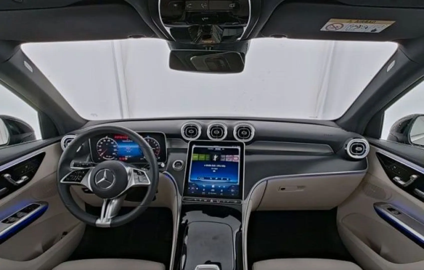 GLC 300 de 4MATIC PANO DISTRO AHK MEMORY