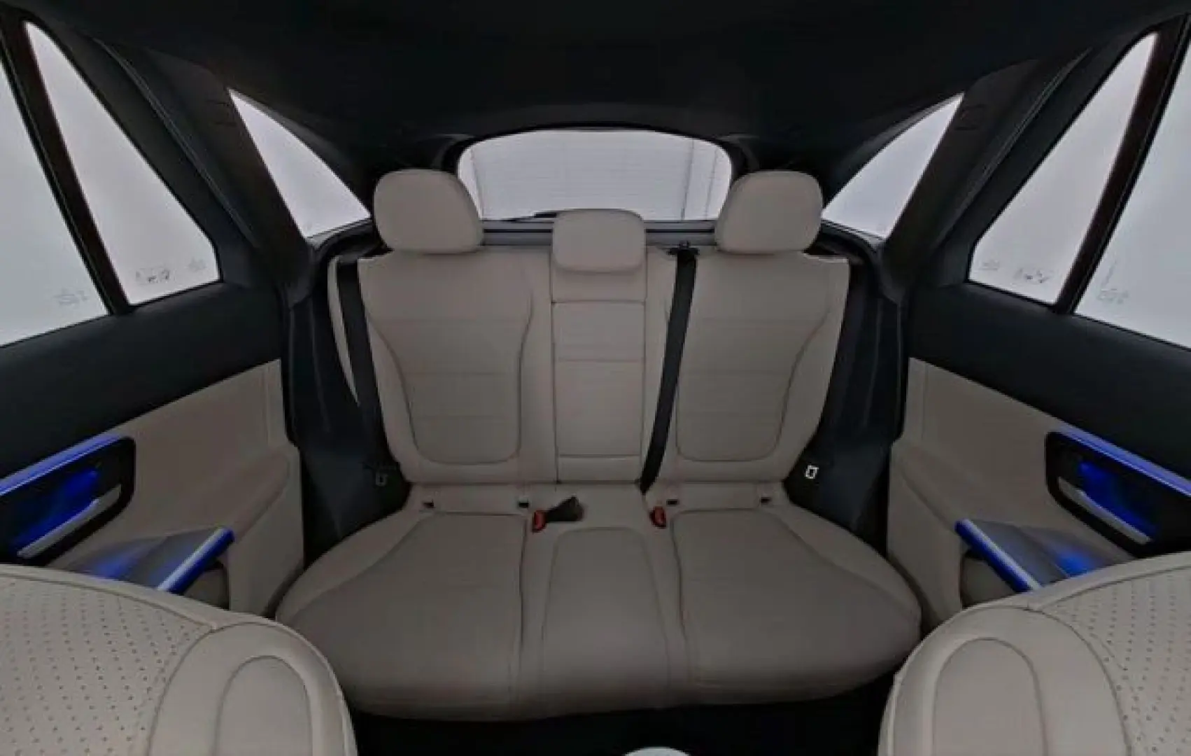 GLC 300 de 4MATIC PANO DISTRO AHK MEMORY