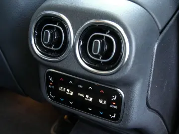 GLC 300 4MATIC |AMG|NIGHT|KEYL|NAVI|PANO|BURM|LM