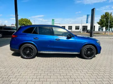 GLC 300 d 4M AMG+Night+HUD+Burm+Distr+DigiLight+