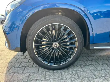 GLC 300 d 4M AMG+Night+HUD+Burm+Distr+DigiLight+