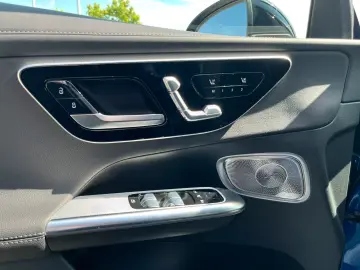 GLC 300 d 4M AMG+Night+HUD+Burm+Distr+DigiLight+