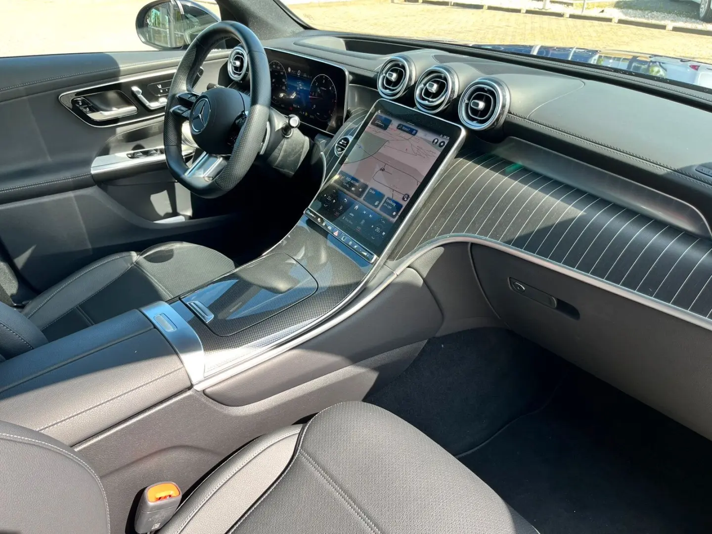 GLC 300 d 4M AMG+Night+HUD+Burm+Distr+DigiLight+
