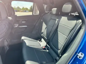GLC 300 d 4M AMG+Night+HUD+Burm+Distr+DigiLight+