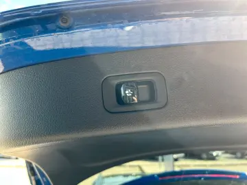 GLC 300 d 4M AMG+Night+HUD+Burm+Distr+DigiLight+