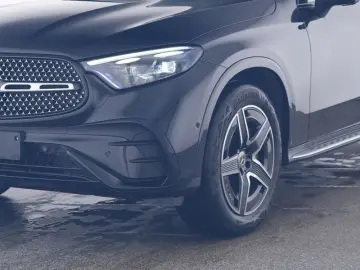 GLC 300 d 4M AMG*Pano*HUD*Burmester*Distron*360*