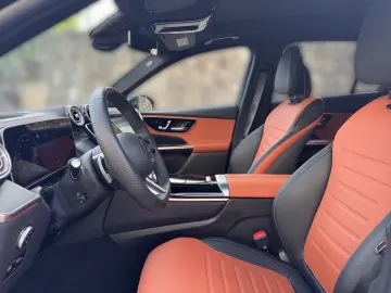 GLC 300 d 4Matic Edition AMG+AHK+PANO+MEMORY