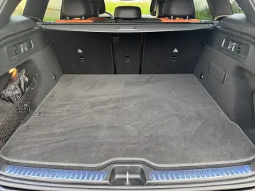 GLC 300 d 4Matic Edition AMG+AHK+PANO+MEMORY