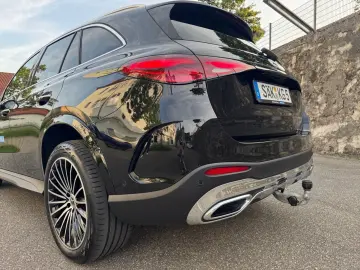GLC 300 d 4Matic Edition AMG+AHK+PANO+MEMORY