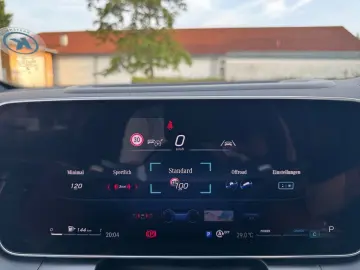 GLC 300 d 4Matic Edition AMG+AHK+PANO+MEMORY