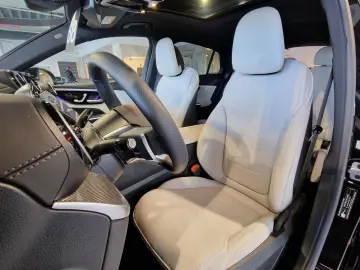 GLC 300 d 4M Coupé AMG Premium Plus*Pano*HuD*