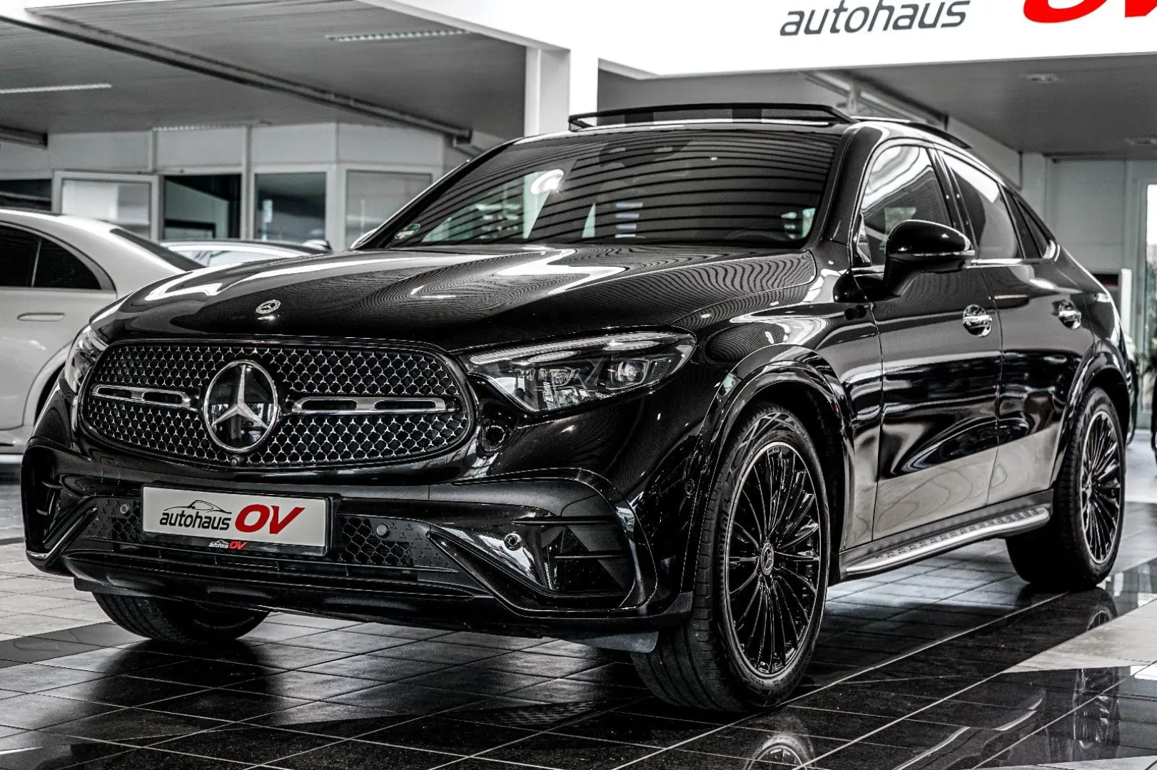 GLC 300d*Coupe*AMG*HUD*AirBod*360*ACC*Massage*SD