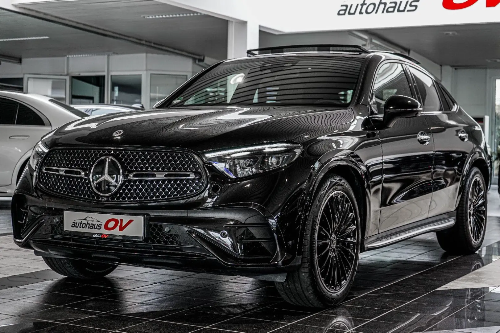 GLC 300d*Coupe*AMG*HUD*AirBod*360*ACC*Massage*SD