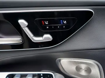 GLC 300d*Coupe*AMG*HUD*AirBod*360*ACC*Massage*SD